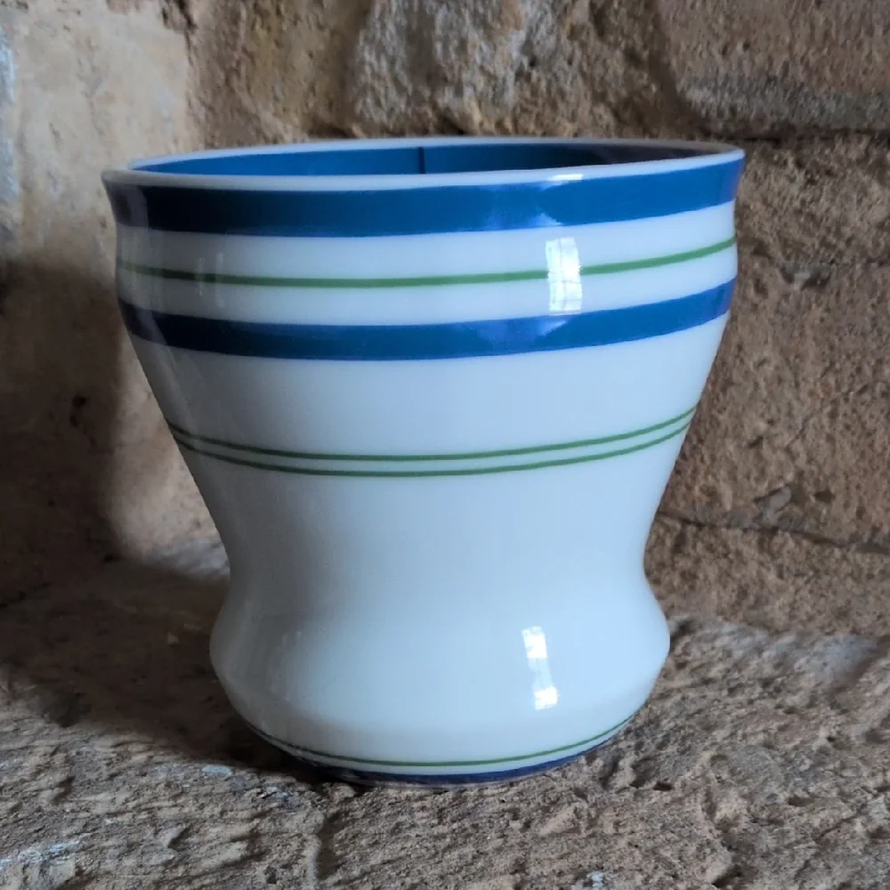 STARBUCKS I 2007 12 oz  Blue and Green Striped Ceramic Retro Diner Style Mug - Picture 5 of 10